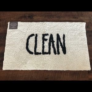 Rae Dunn bathroom mat